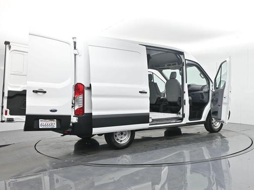 2019 Ford Transit-150 Base