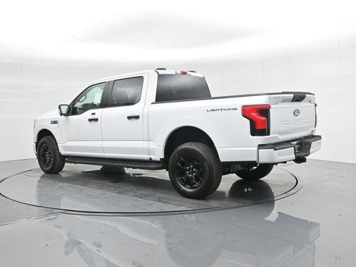 2025 Ford F-150 Lightning XLT