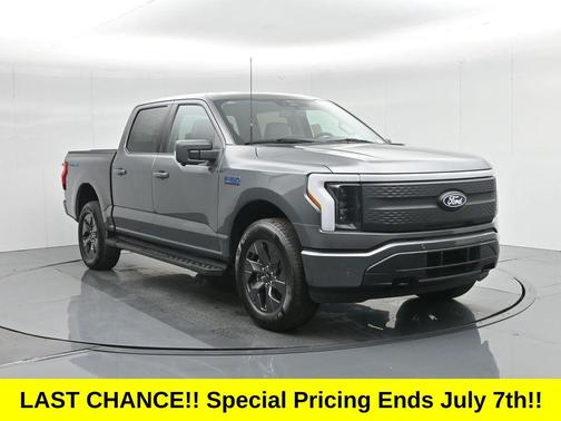 2025 Ford F-150 Lightning Flash