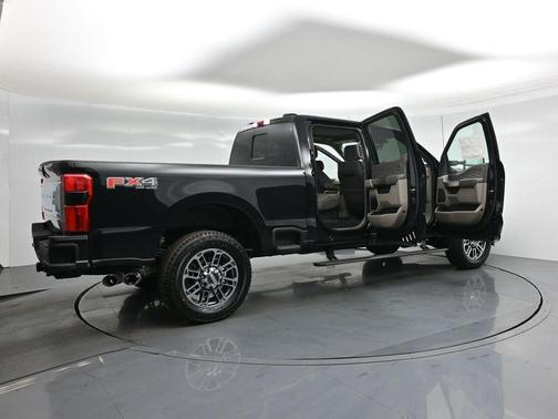 2025 Ford F-250 Platinum