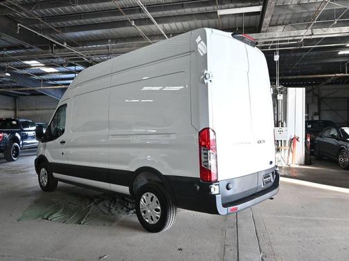 2025 Ford Transit-350 Base