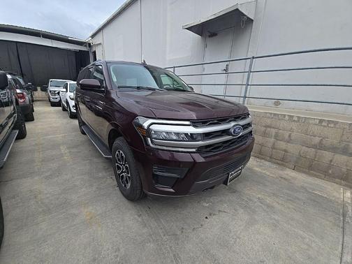 2023 Ford Expedition Max XLT