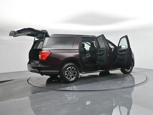 2023 Ford Expedition Max XLT