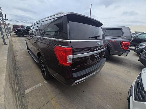 2023 Ford Expedition Max XLT