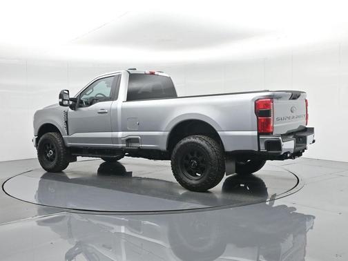 2024 Ford F-350 XLT