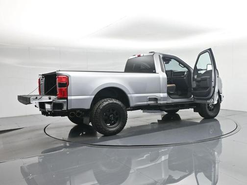 2024 Ford F-350 XLT