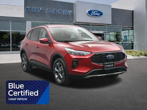 2025 Ford Escape ST-Line Select