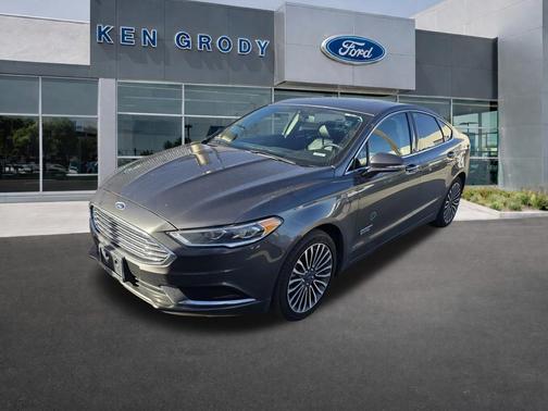 2018 Ford Fusion Energi SE Luxury