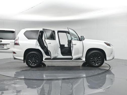 Starfire Pearl 2021 Lexus GX 460 BASE