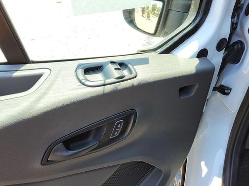 2025 Ford Transit-350 XLT