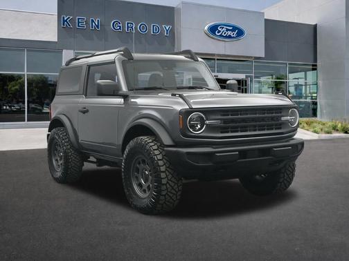 2021 Ford Bronco Base