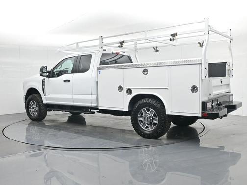 2025 Ford F-350 XLT