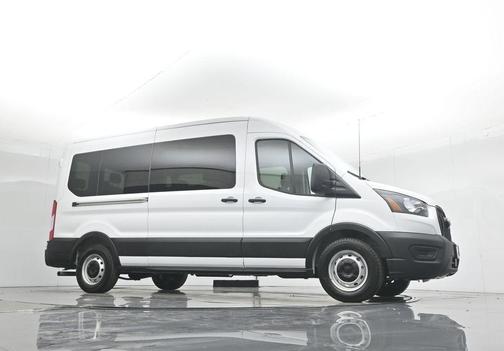 2025 Ford Transit-350 XL