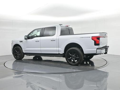 2025 Ford F-150 Lightning Platinum