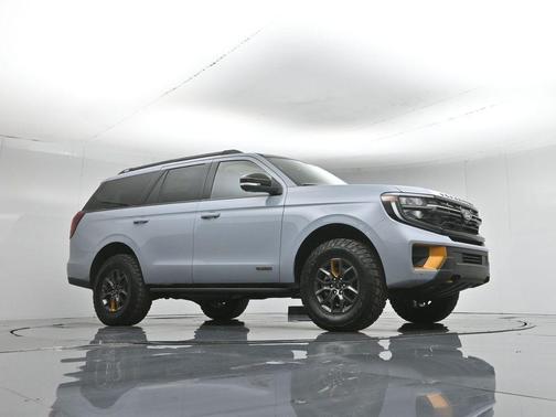 Gray Metallic 2026 Ford Expedition Tremor
