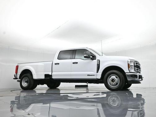 2026 Ford F-350 XLT