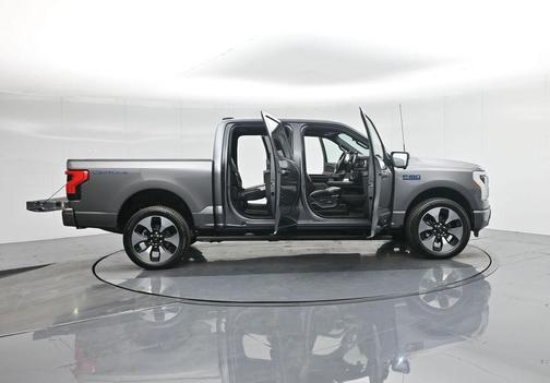 2024 Ford F-150 Lightning Platinum