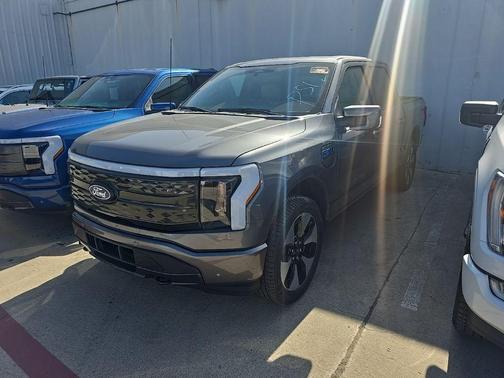 2024 Ford F-150 Lightning Platinum