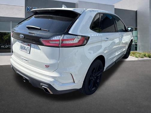 2020 Ford Edge ST