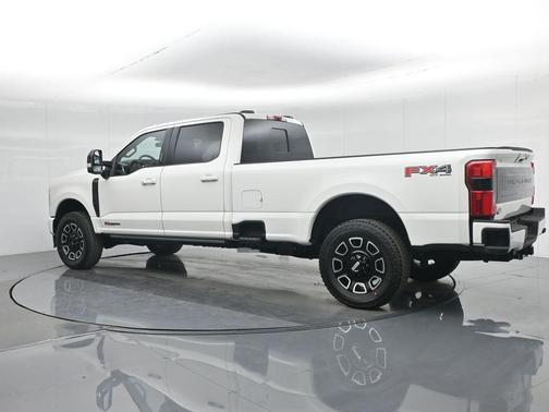 2026 Ford F-350 Platinum