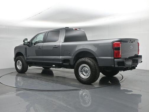 2023 Ford F-250 XLT