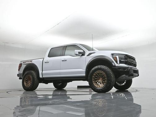 Space White Metallic 2025 Ford F-150 Raptor
