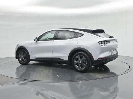 2021 Ford Mustang Mach-E Select