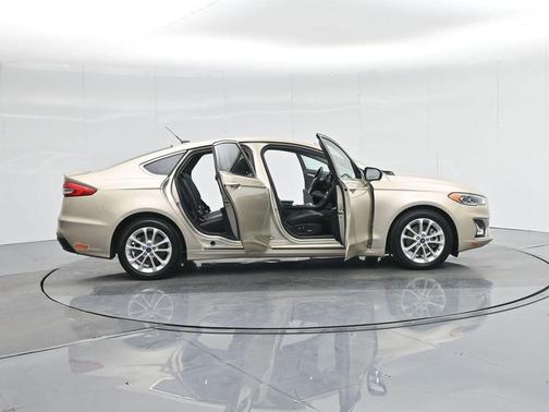 2019 Ford Fusion Energi Titanium