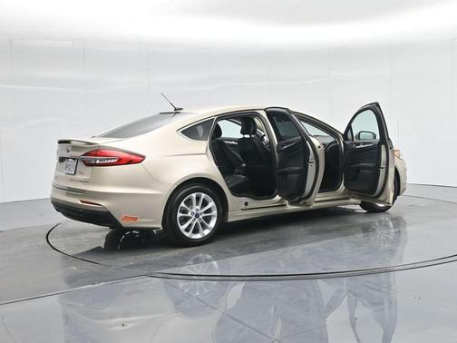 2019 Ford Fusion Energi Titanium