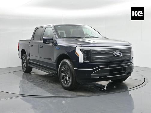 2025 Ford F-150 Lightning LARIAT