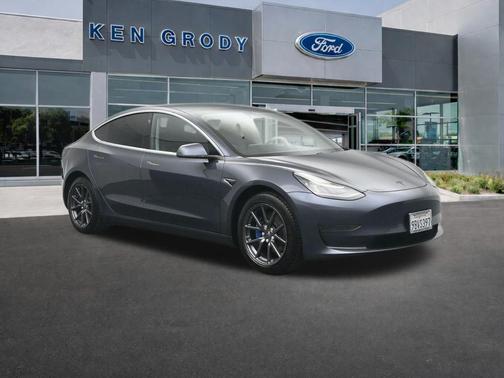 2020 Tesla Model 3 Standard Range Plus