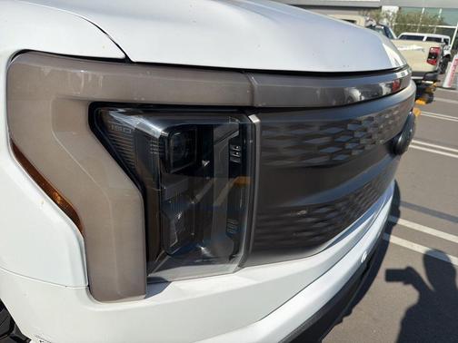 2023 Ford F-150 Lightning XLT