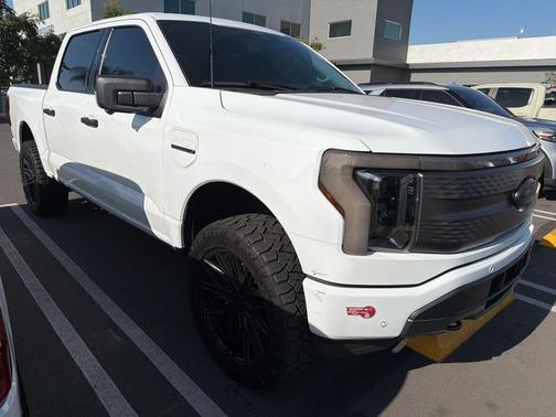 2023 Ford F-150 Lightning XLT