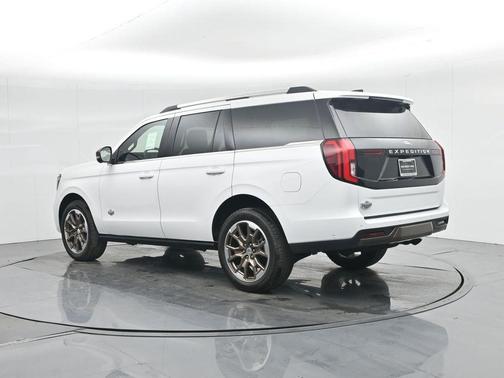 2025 Ford Expedition King Ranch