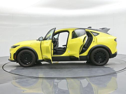 2024 Ford Mustang Mach-E GT