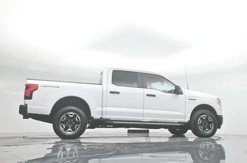 2022 Ford F-150 Lightning Pro