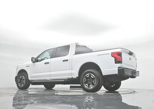 2022 Ford F-150 Lightning Pro