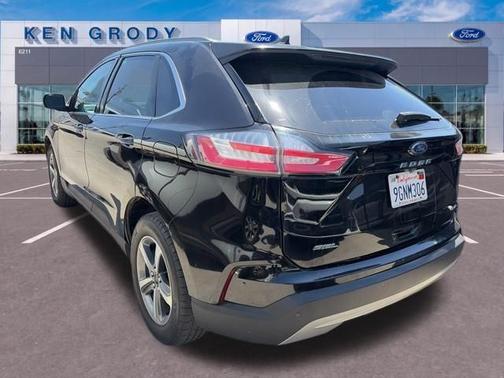 AGATE BLACK METALLIC 2023 Ford Edge SEL