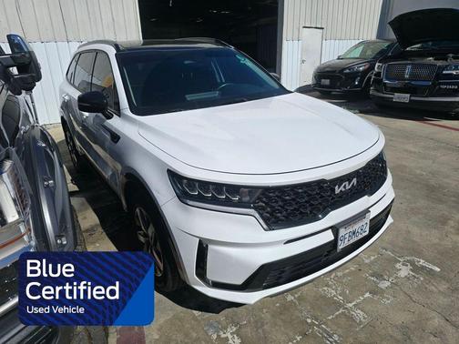 2023 Kia Sorento S