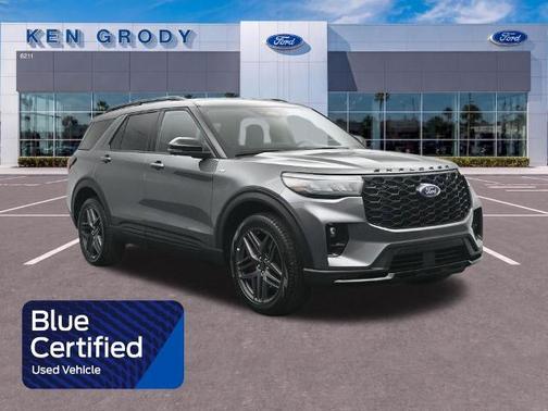 CARBONIZED GRAY METALLIC 2025 Ford Explorer ST-LINE