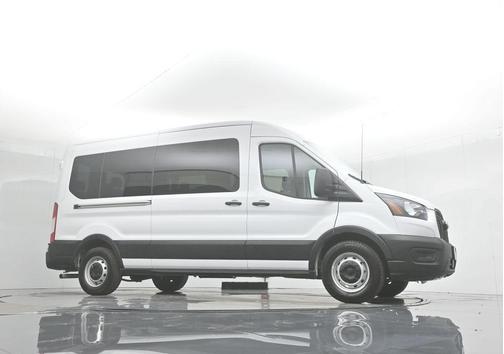 2025 Ford Transit-350 XL