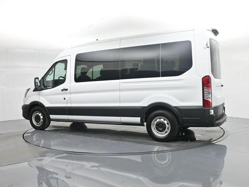 2025 Ford Transit-350 XL
