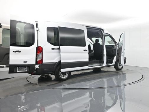 2025 Ford Transit-350 XL