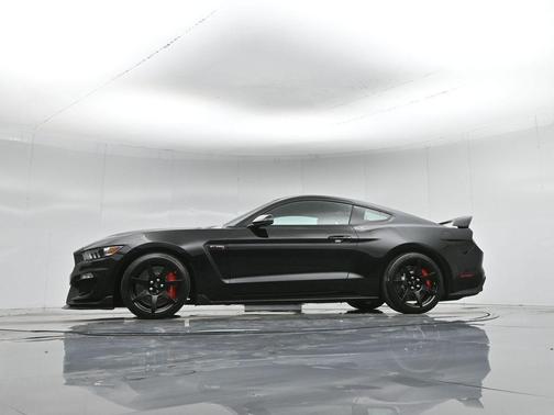 2017 Ford Shelby GT350 Base