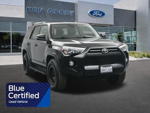 Midnight Black Metallic 2020 Toyota 4Runner SR5 Premium