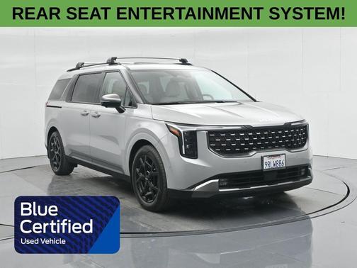 2025 Kia Carnival SX