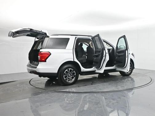 2023 Ford Expedition XLT