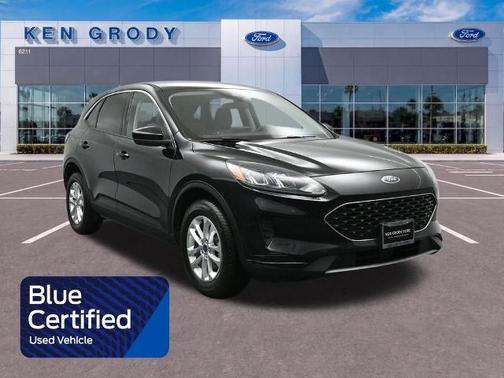 AGATE BLACK METALLIC 2021 Ford Escape SE