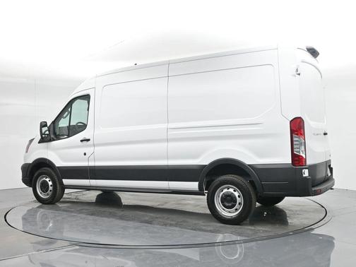 2025 Ford Transit-250 148 WB Medium Roof Cargo