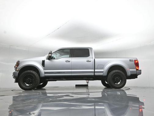 Iconic Silver Metallic 2022 Ford F-250 Lariat